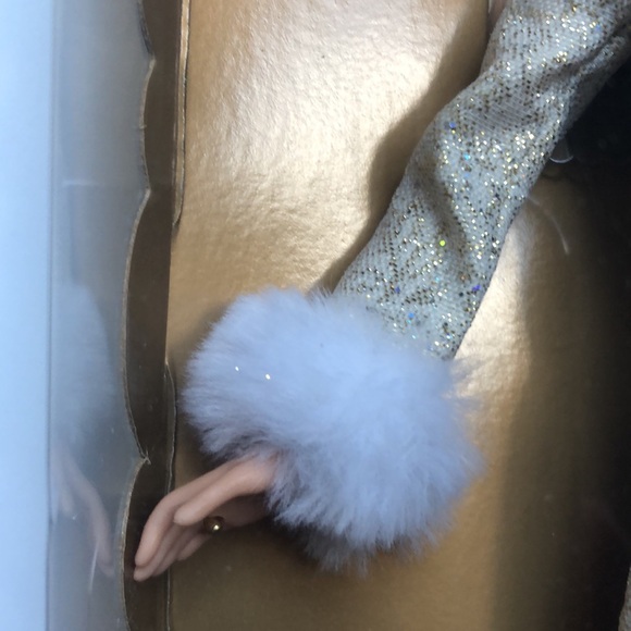 Brand New - NRFB -Golden Allure Barbie Doll Special Edition Vintage 1999 - NWOT - Picture 8 of 15